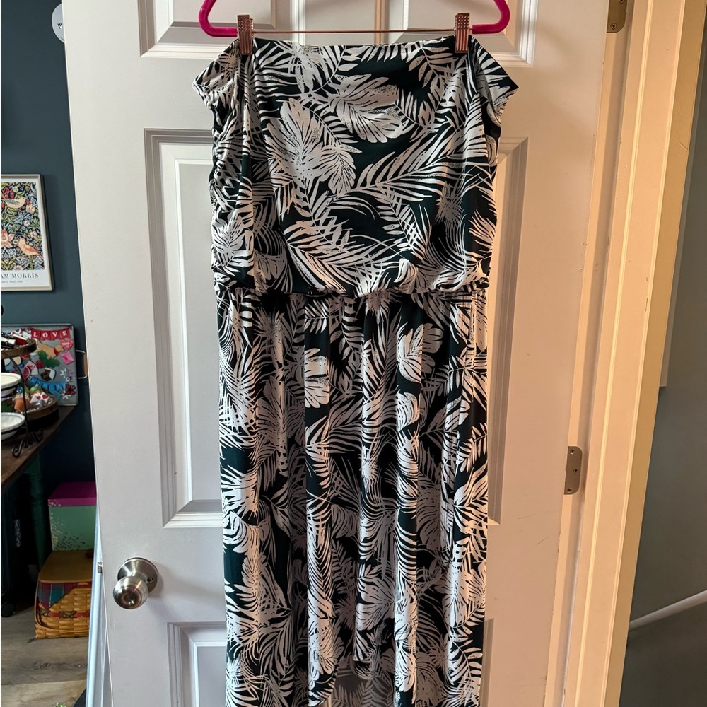 Maurices Black and White Tropical High-Low Dress